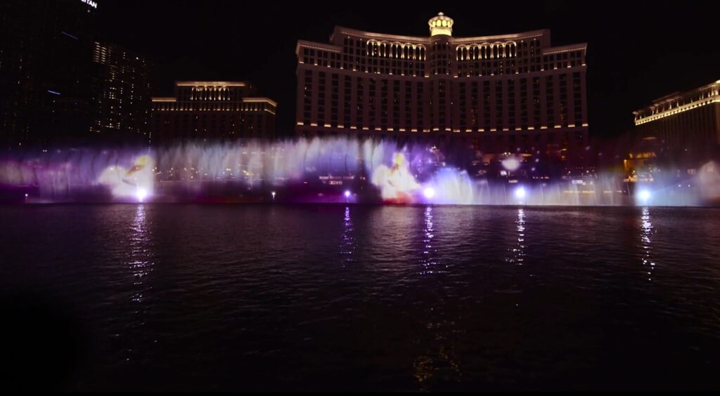 Su Perdesi Holografik Projeksiyon